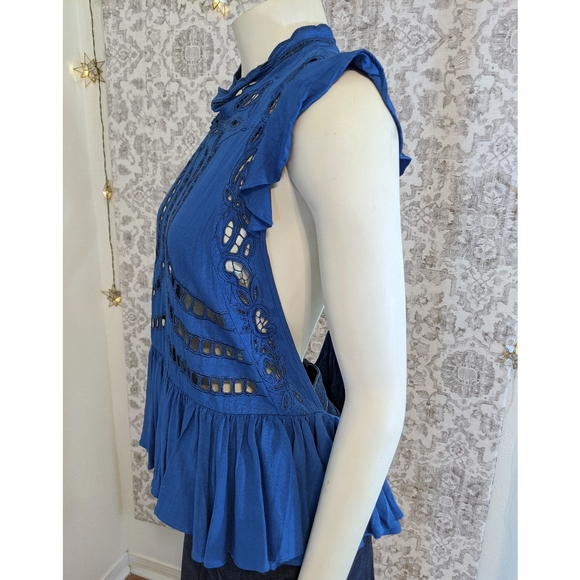 Free People Royal Blue Embroidered Floral Tank Cotton Eyelet Lace Whimsical sz L - Picture 3 of 8